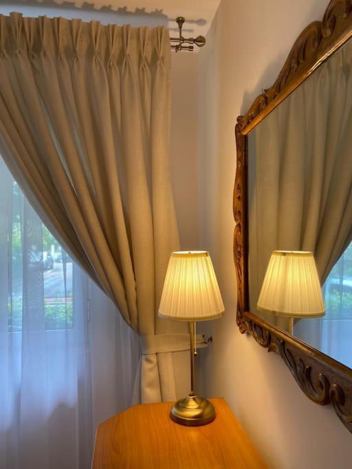 Lovely & Quiet 1-Bedroom Condo With Free Parking Букурещ Екстериор снимка